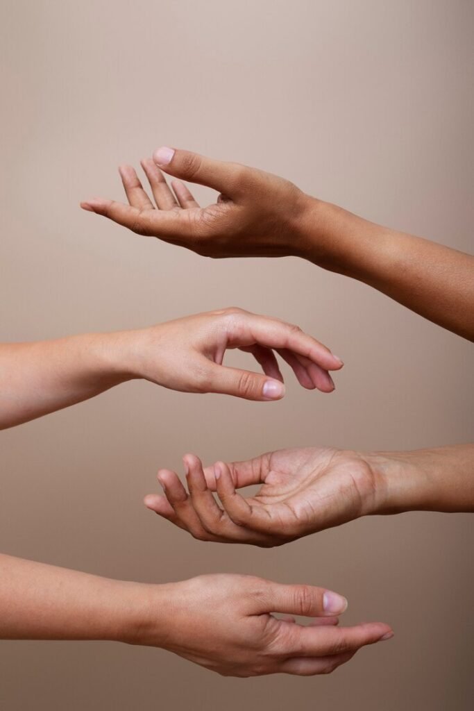 Wing Chun sensitive training with dummy