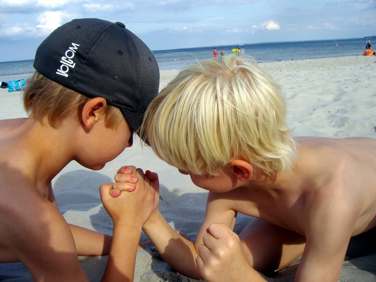 arm wrestling